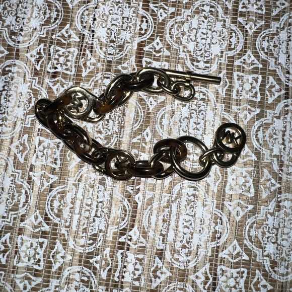 Michael Kors cheetah and gold bracelet - Picture 3 of 4